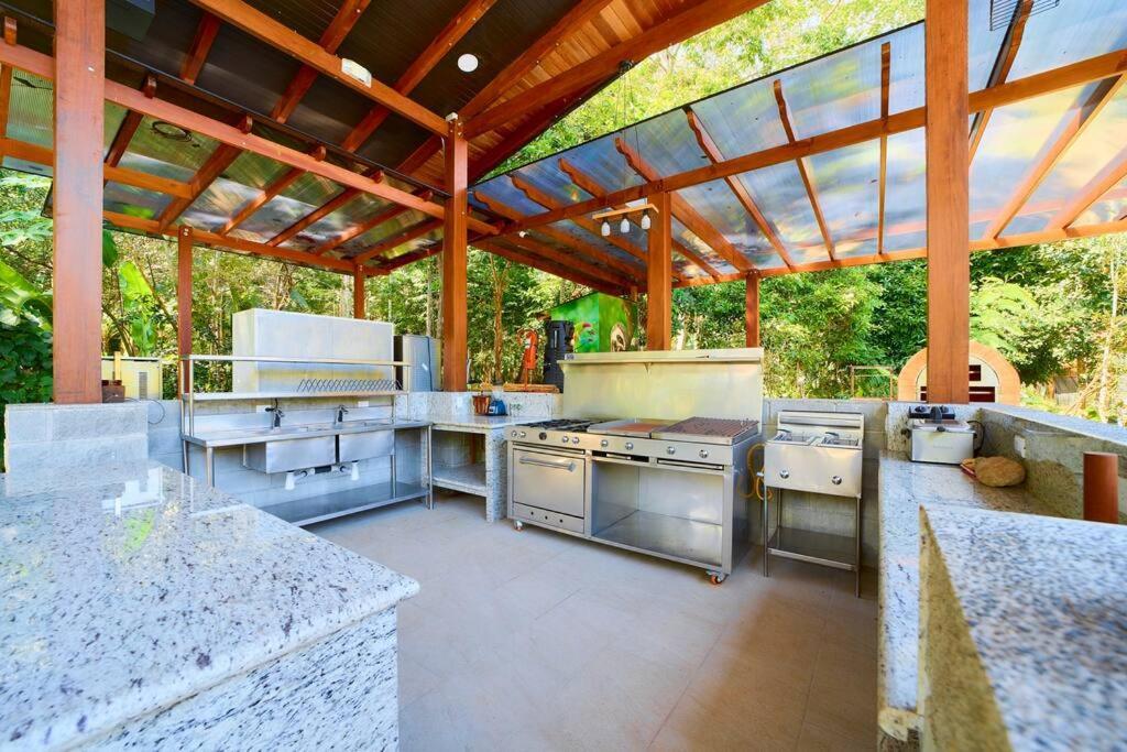 Casa Kristel - Exquisite Villa Getaway Puerto Viejo de Talamanca المظهر الخارجي الصورة